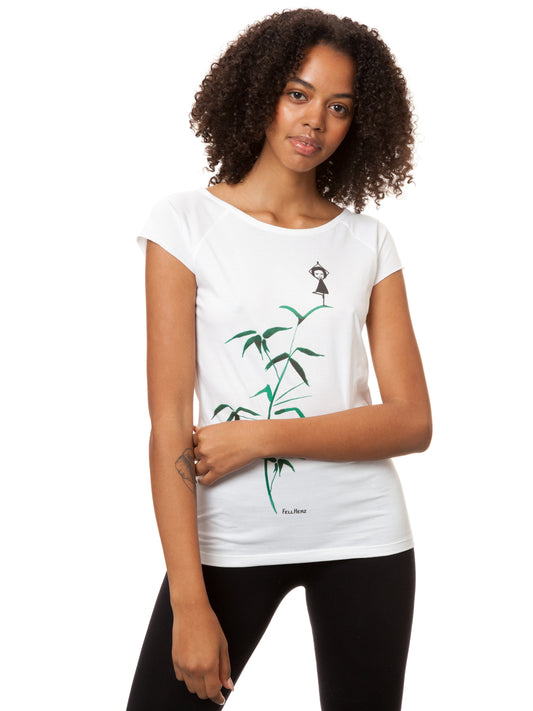 Weißes Yoga-Mädchen Damen T-Shirt aus Bio-Baumwolle, Raglan-Shirt mit Grafik-Print auf der Vorder seite: Ein Mädchen in Yogapose steht auf einem grünen Bambus-Ast.